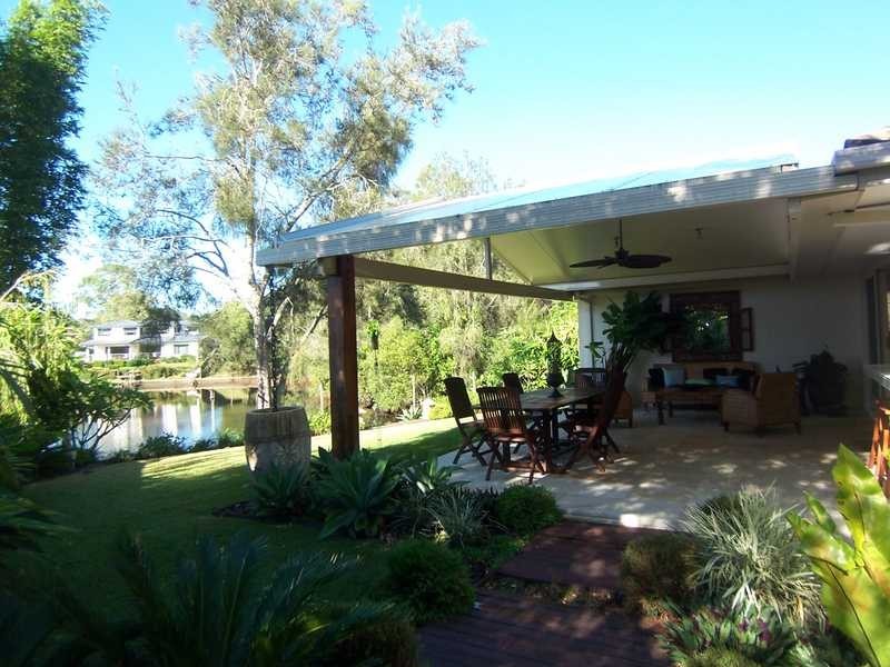 30 Natan Court, Ocean Shores NSW 2483