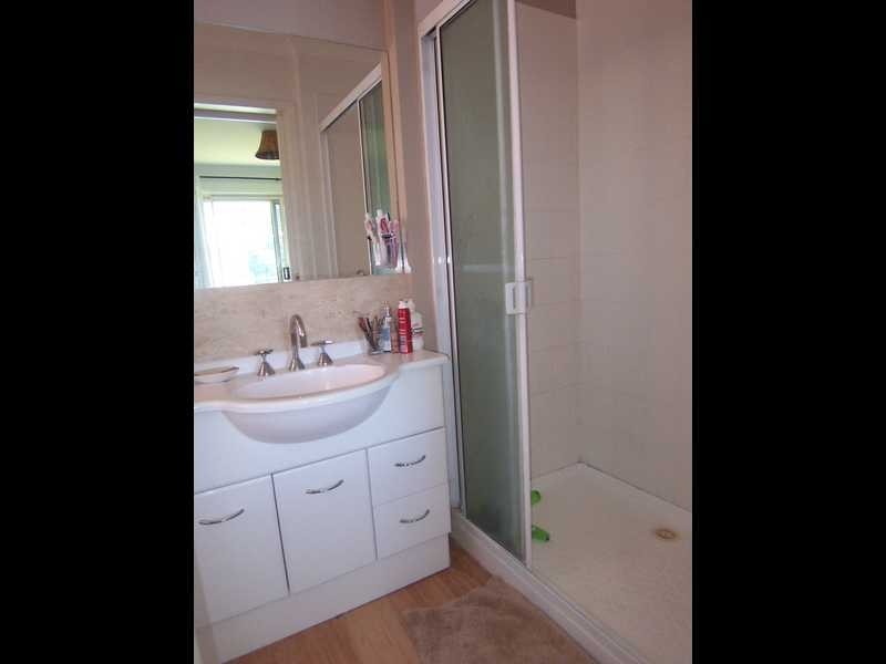 30 Natan Court, Ocean Shores NSW 2483