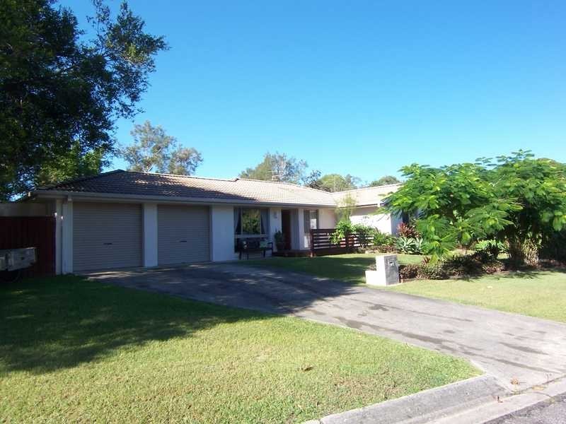 30 Natan Court, Ocean Shores NSW 2483