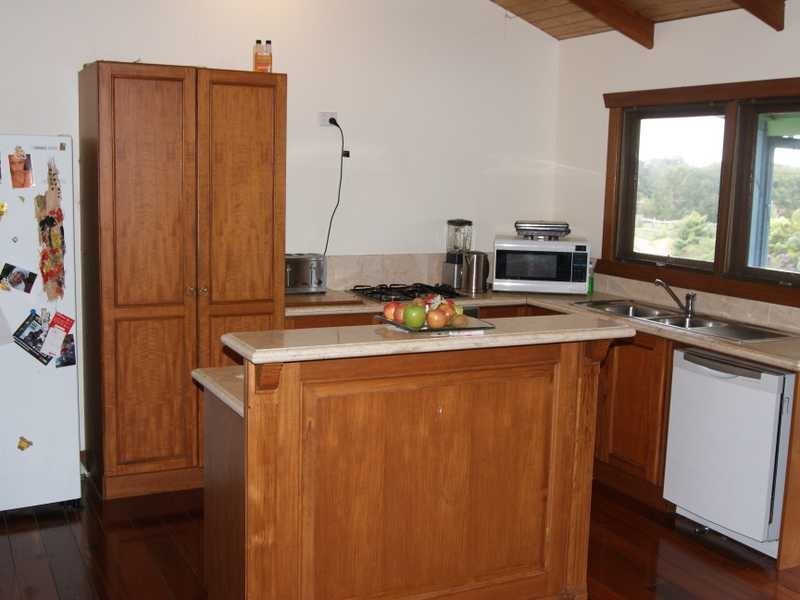 4 Jarrah Crescent, Ocean Shores NSW 2483