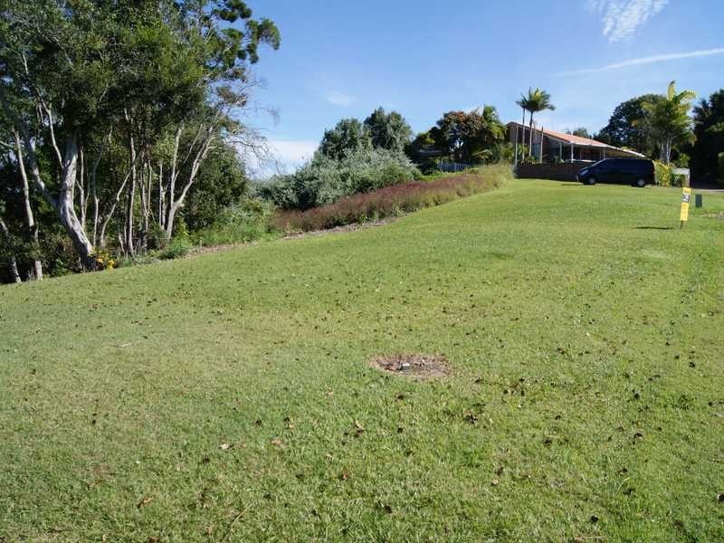7 Tongarra Drive, Ocean Shores NSW 2483