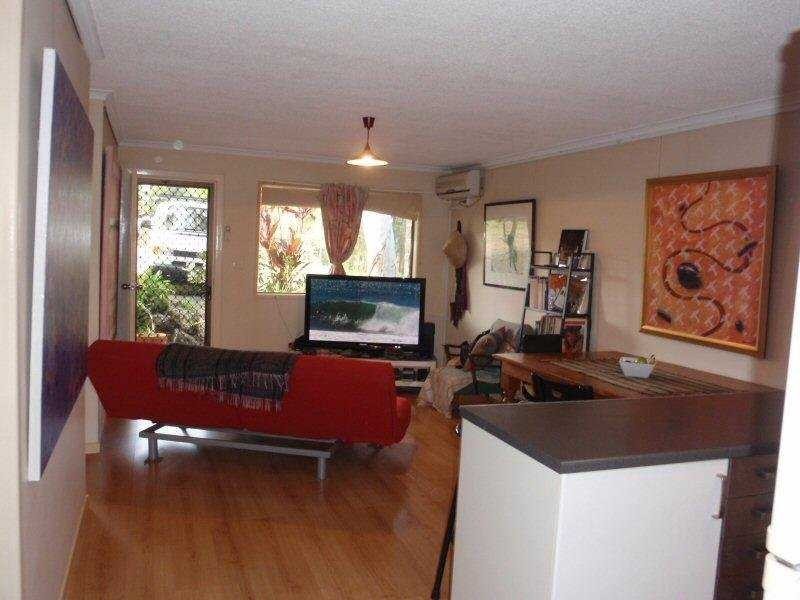 2/2 Arika Avenue, Ocean Shores NSW 2483