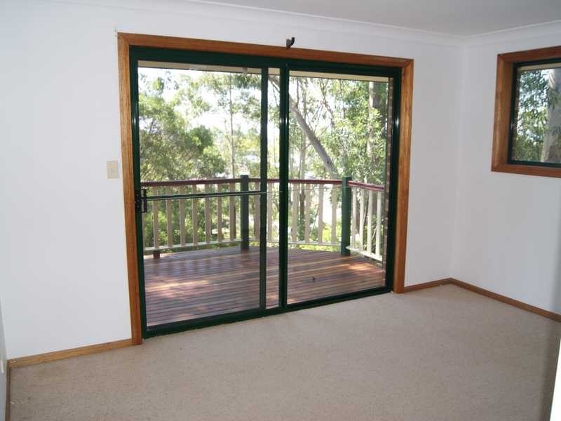 14 Banool Circuit, Ocean Shores NSW 2483