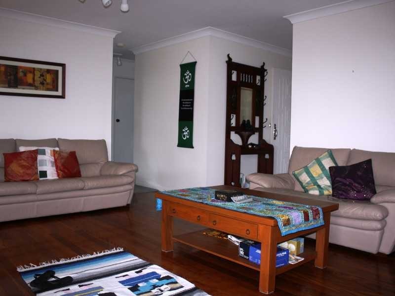 11 Murumba Close, Ocean Shores NSW 2483