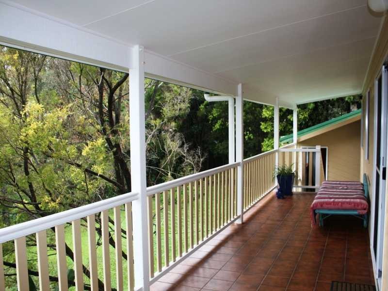 11 Murumba Close, Ocean Shores NSW 2483