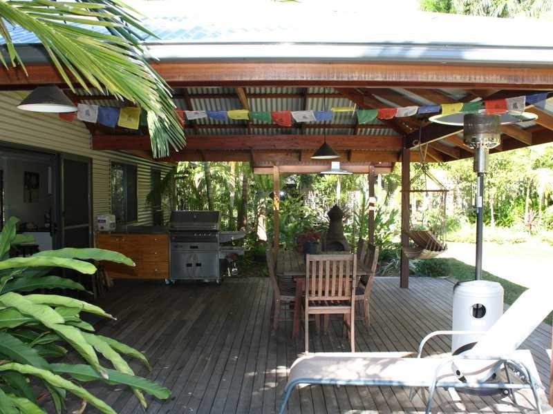 11 Namoi Glen, Ocean Shores NSW 2483