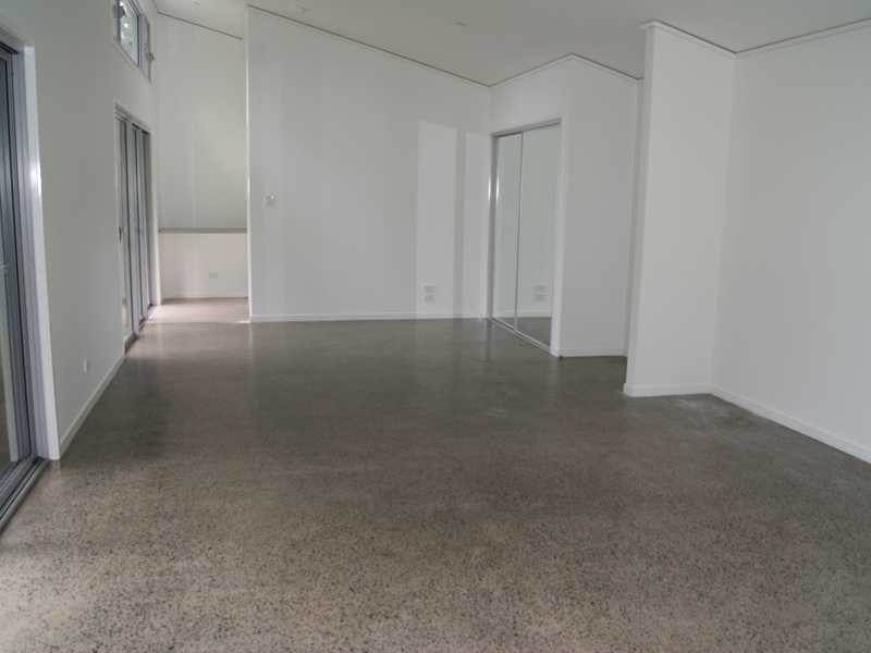 1/16 Boondoon Crescent, Ocean Shores NSW 2483