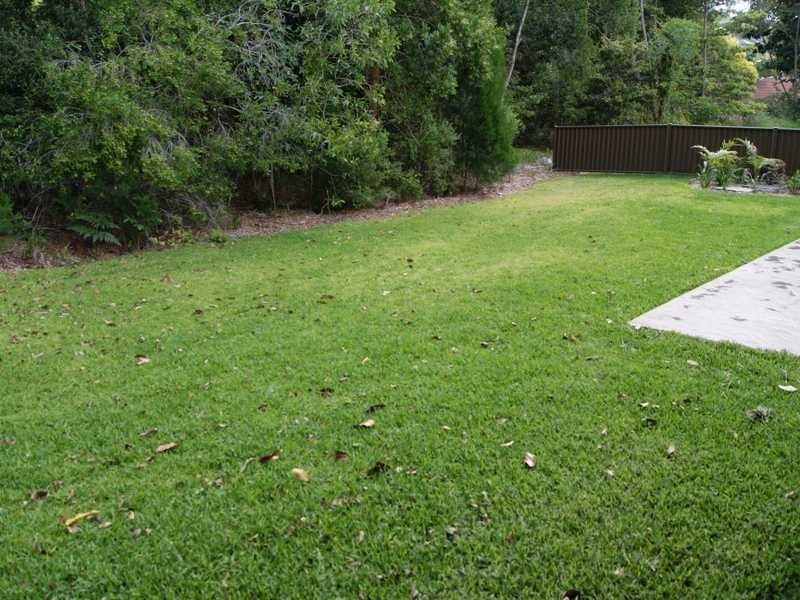 2/16 Boondoon Crescent, Ocean Shores NSW 2483