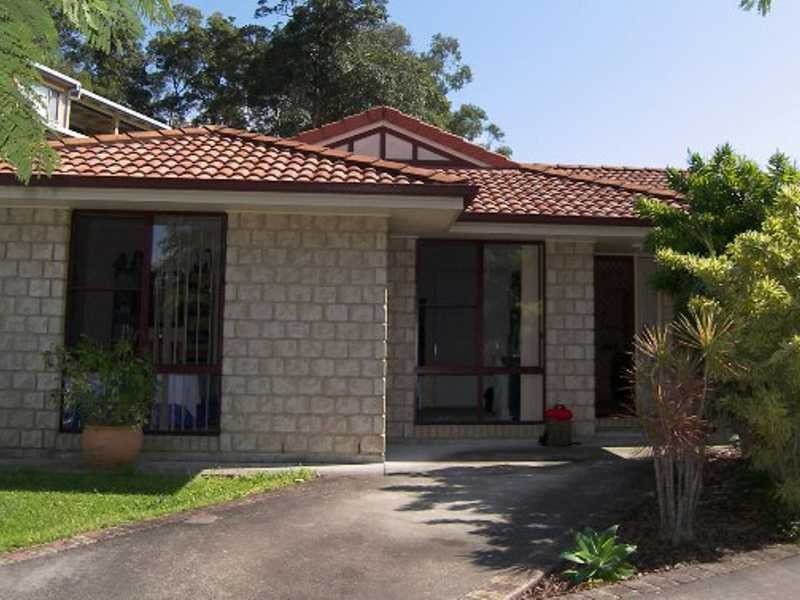 1/5 Wilpy Place, Ocean Shores NSW 2483