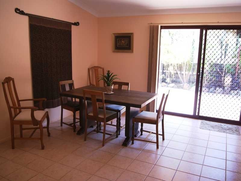 1/5 Wilpy Place, Ocean Shores NSW 2483