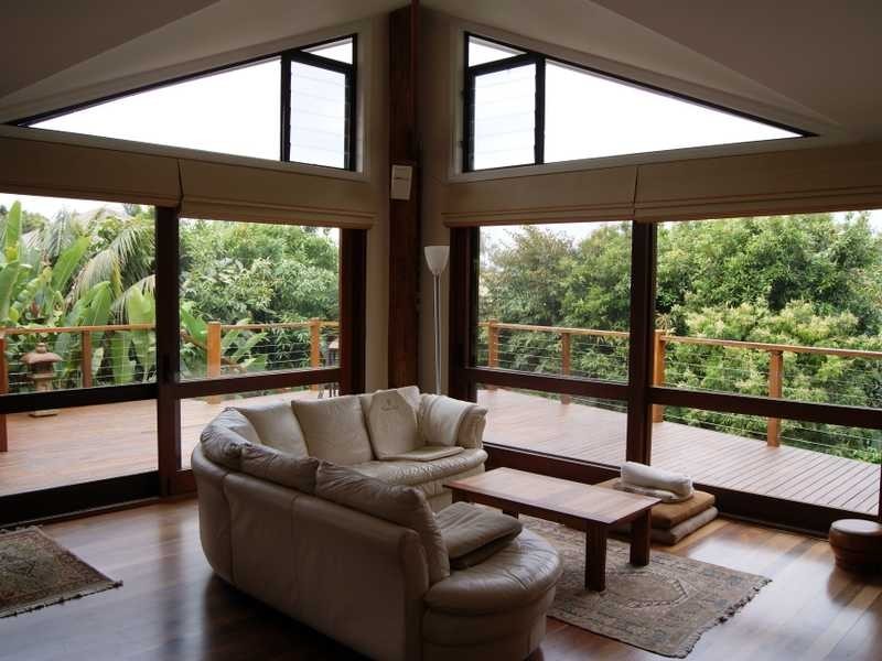 13 Goondooloo Drive, Ocean Shores NSW 2483