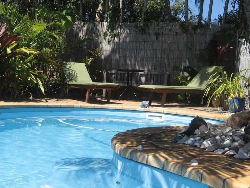 24 Wirruna Ave, Ocean Shores NSW 2483