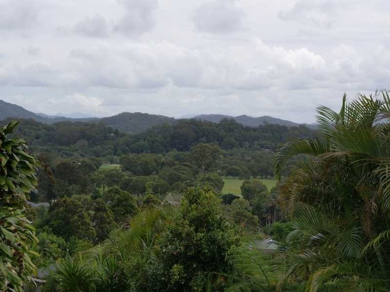 1 Bulgoon Crescent, Ocean Shores NSW 2483