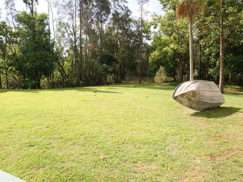 118 Balemo Drive, Ocean Shores NSW 2483