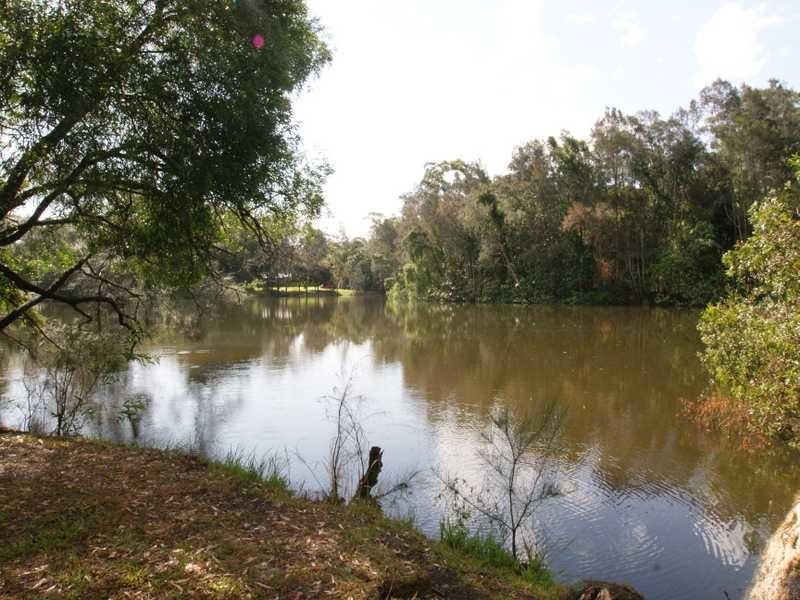 118 Balemo Drive, Ocean Shores NSW 2483