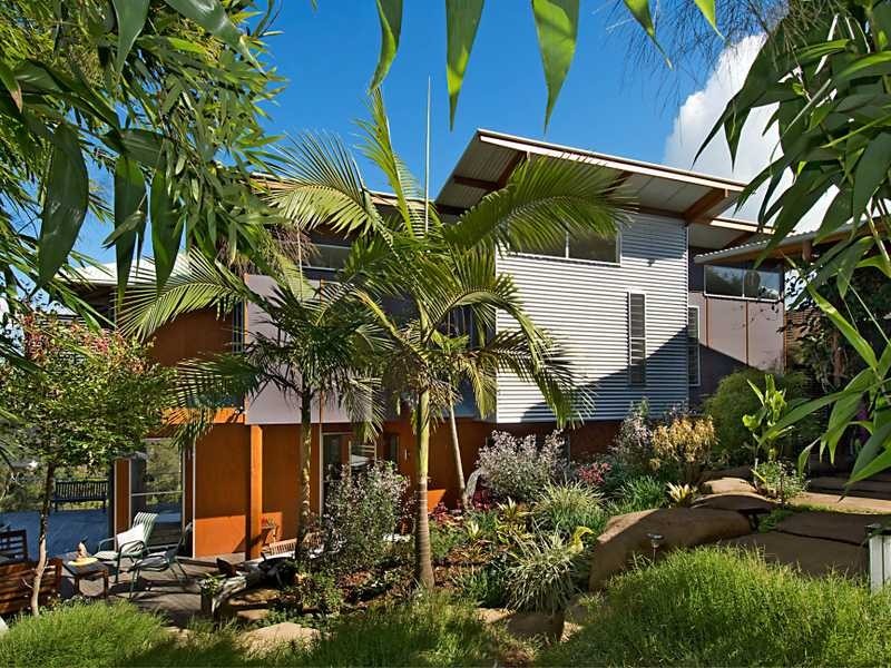8 Weeronga Way (enter off Scanlons Lane), Ocean Shores NSW 2483