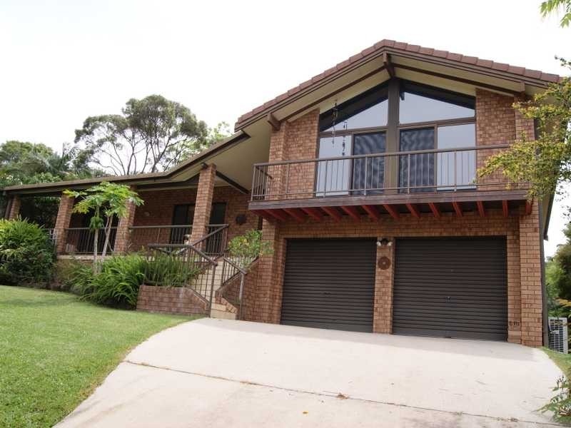 14 Walgooan Way, Ocean Shores NSW 2483