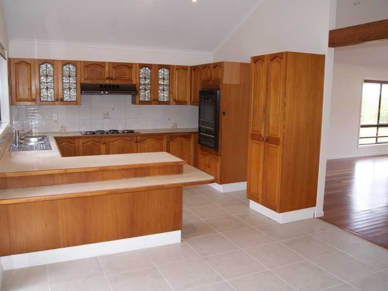 14 Walgooan Way, Ocean Shores NSW 2483