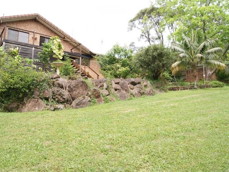 14 Walgooan Way, Ocean Shores NSW 2483