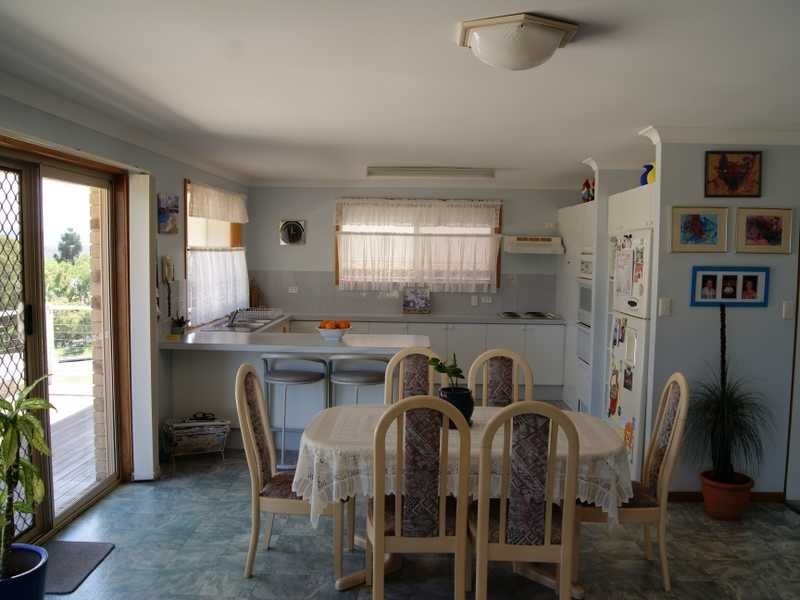 13 Putta Place, Ocean Shores NSW 2483