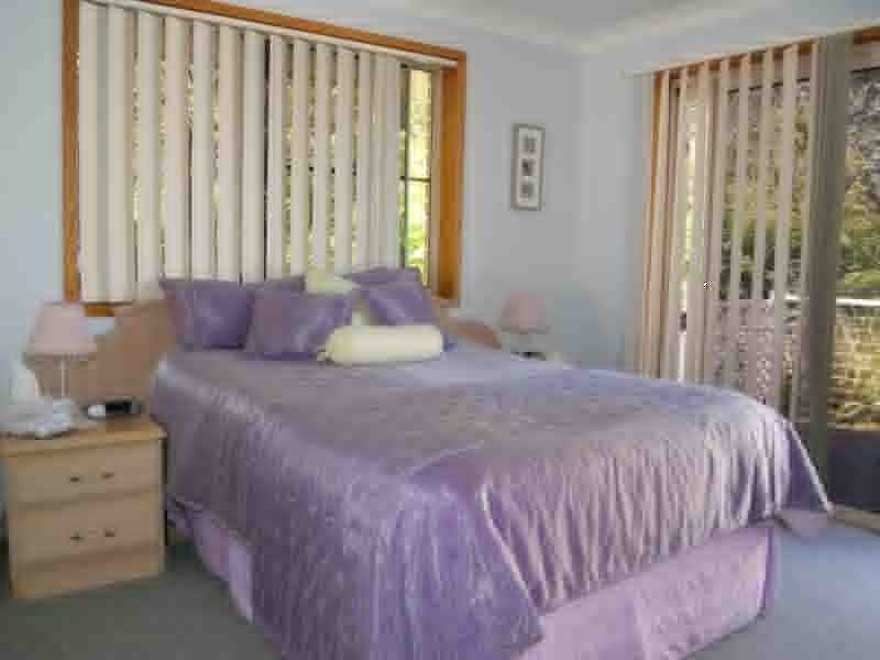 13 Putta Place, Ocean Shores NSW 2483