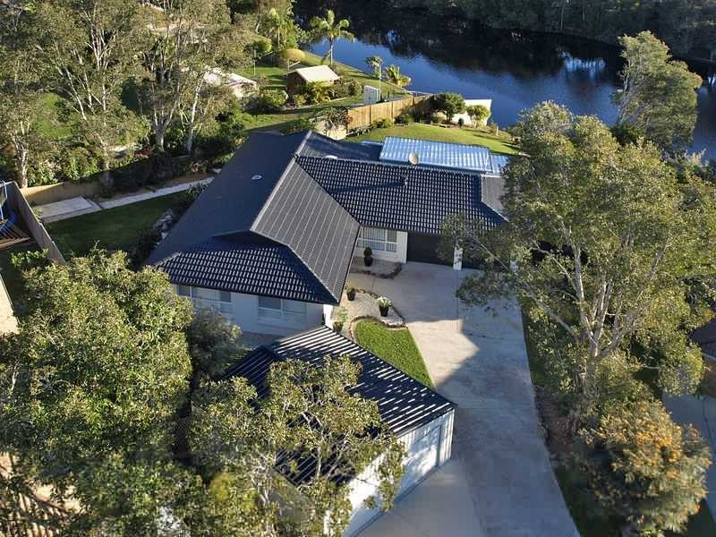 24 Berrimbillah Court, Ocean Shores NSW 2483