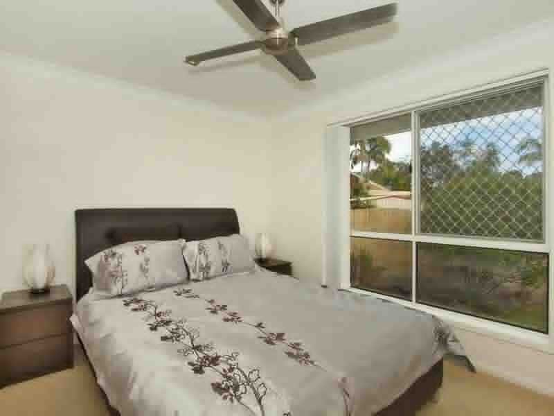 24 Berrimbillah Court, Ocean Shores NSW 2483