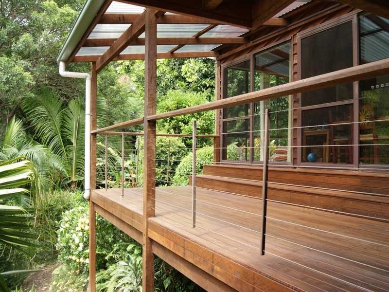 11 Goondooloo Drive, Ocean Shores NSW 2483