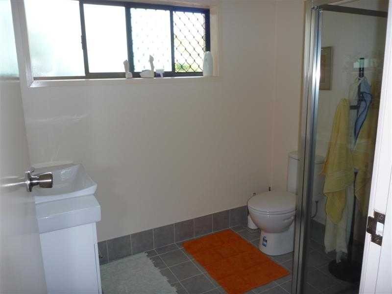 9 Gibingbell Close, Ocean Shores NSW 2483