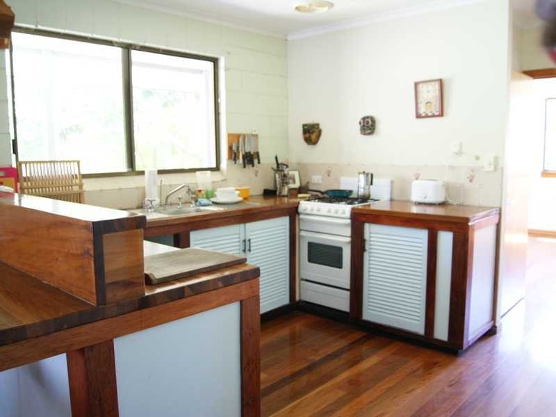 23 Berrimbillah Court, Ocean Shores NSW 2483