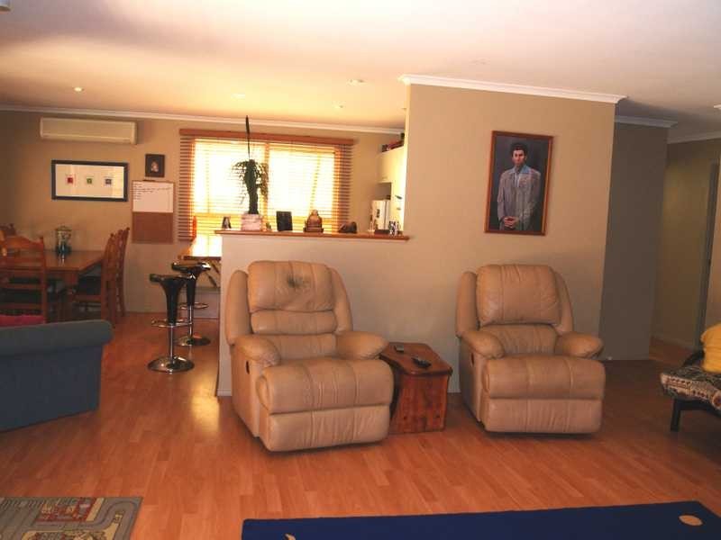 158 Shara Boulevarde, Ocean Shores NSW 2483