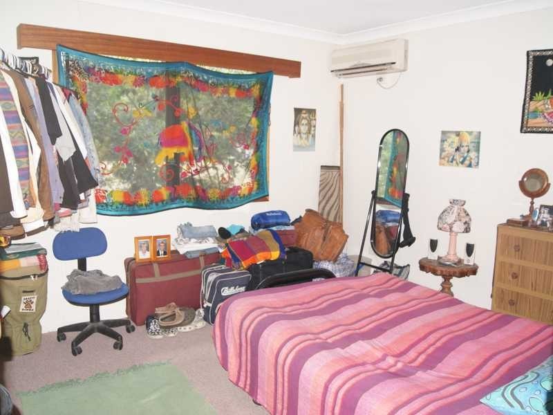 10/2 Arika Avenue, Ocean Shores NSW 2483