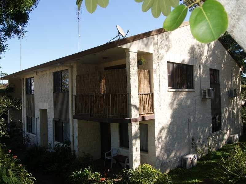 6/2 Arika Avenue, Ocean Shores NSW 2483