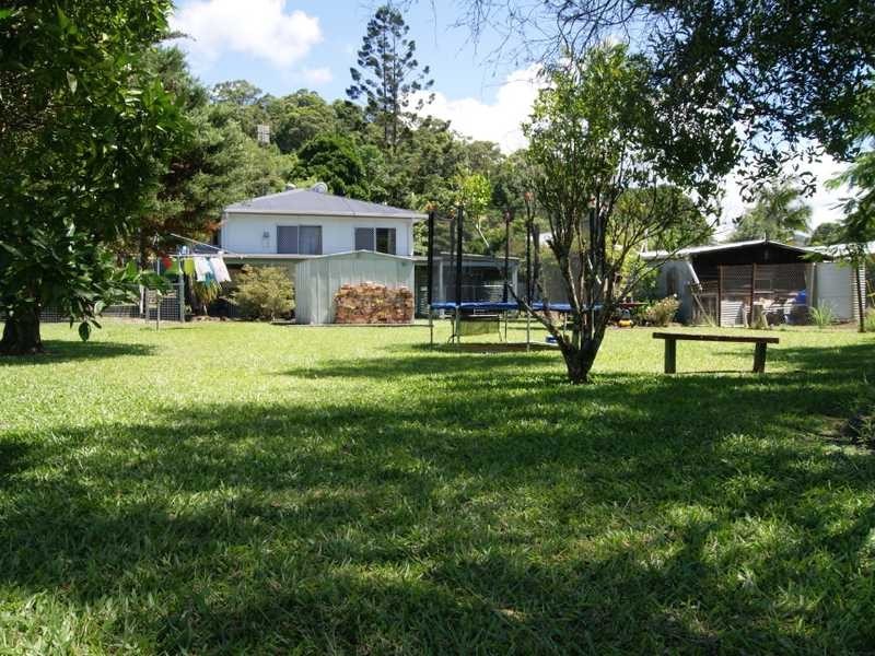 10 Cudgera Creek Road, Burringbar NSW 2483