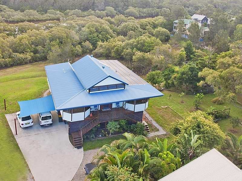 24 North Head Road, New Brighton NSW 2483