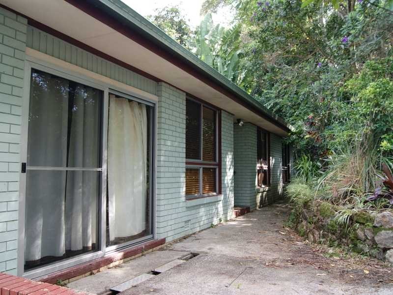 20 Rajah Road, Ocean Shores NSW 2483