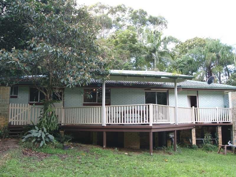 20 Rajah Road, Ocean Shores NSW 2483
