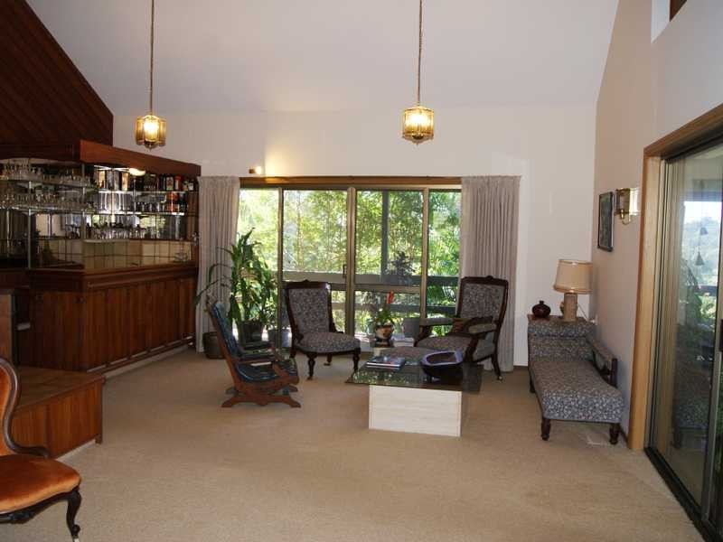 15 Yamble Drive, Ocean Shores NSW 2483