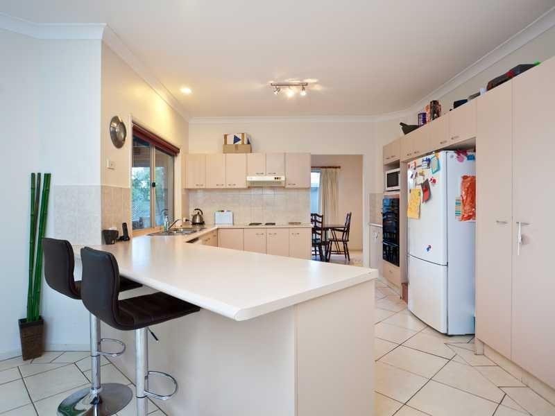 78 Balemo Drive, Ocean Shores NSW 2483