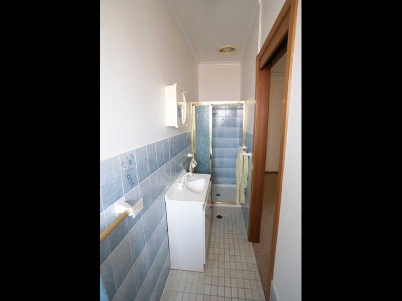 2 Wirruna Avenue, Ocean Shores NSW 2483