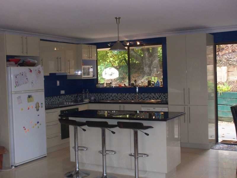 6 Kumbellin Glen, Ocean Shores NSW 2483