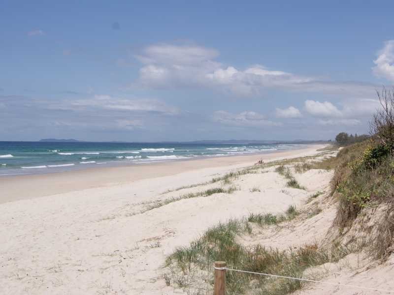14 Pacific Esplanade, South Golden Beach NSW 2483