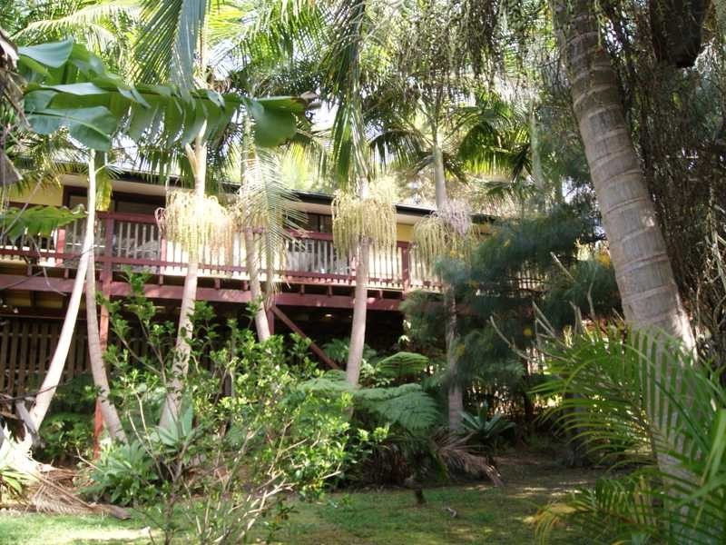 2A Gin Gin Crescent, Ocean Shores NSW 2483