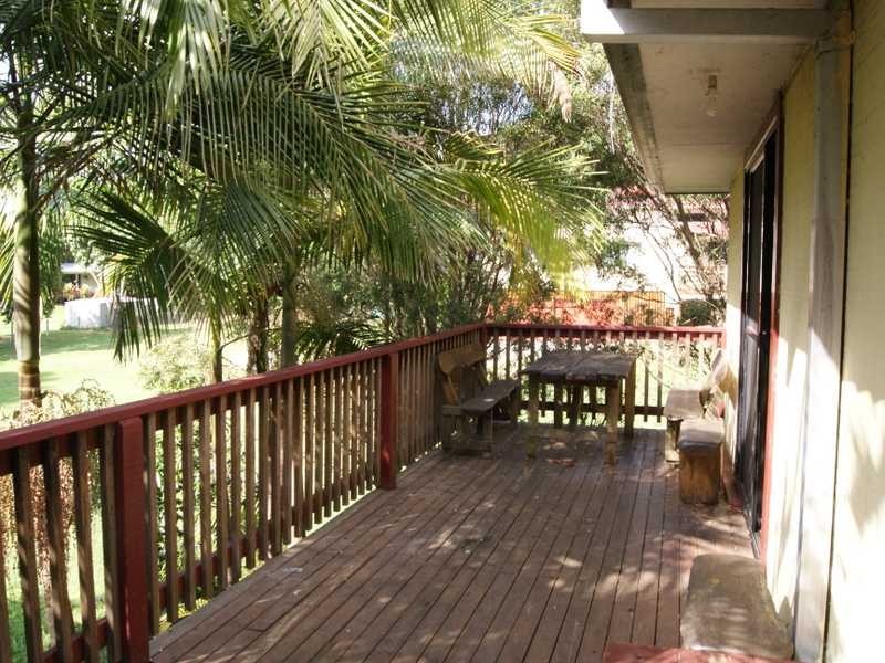 2A Gin Gin Crescent, Ocean Shores NSW 2483