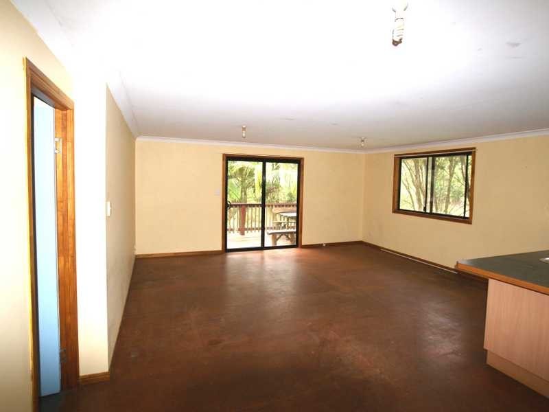 2A Gin Gin Crescent, Ocean Shores NSW 2483