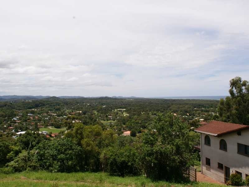 22 Tongarra Drive, Ocean Shores NSW 2483
