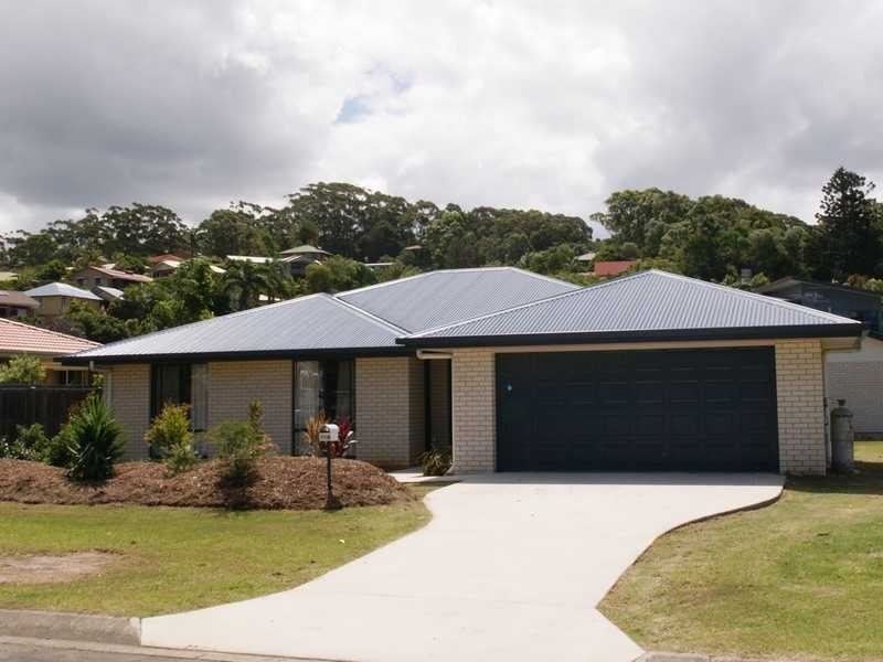 118 Shara Boulevard, Ocean Shores NSW 2483