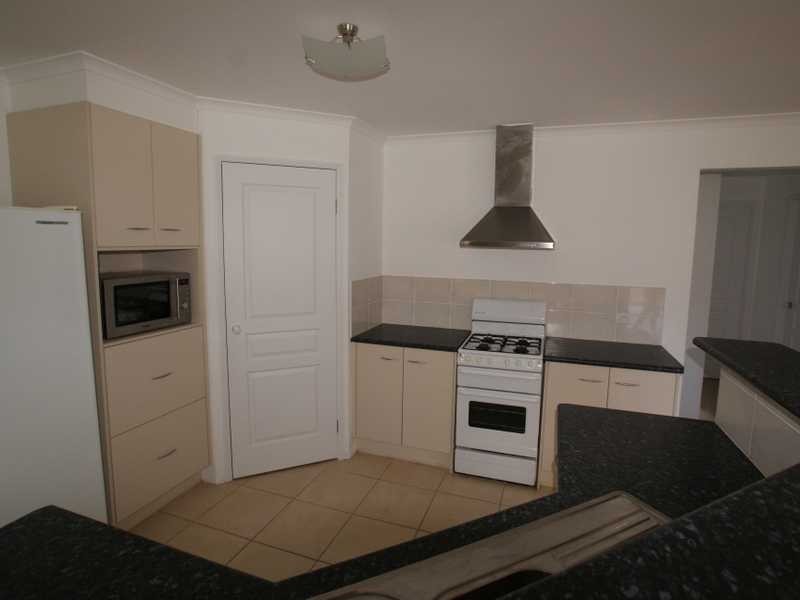 118 Shara Boulevard, Ocean Shores NSW 2483