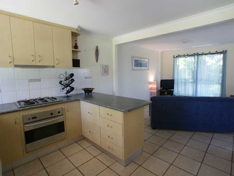 2/18 Jacaranda Drive, Byron Bay NSW 2481