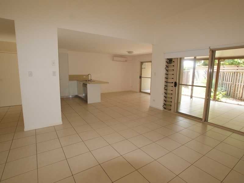 3/4 Halyard Court, Ocean Shores NSW 2483